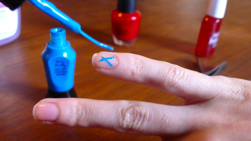 Illustration for article titled You Too Can Have Kick-Ass Nails Like Rihanna